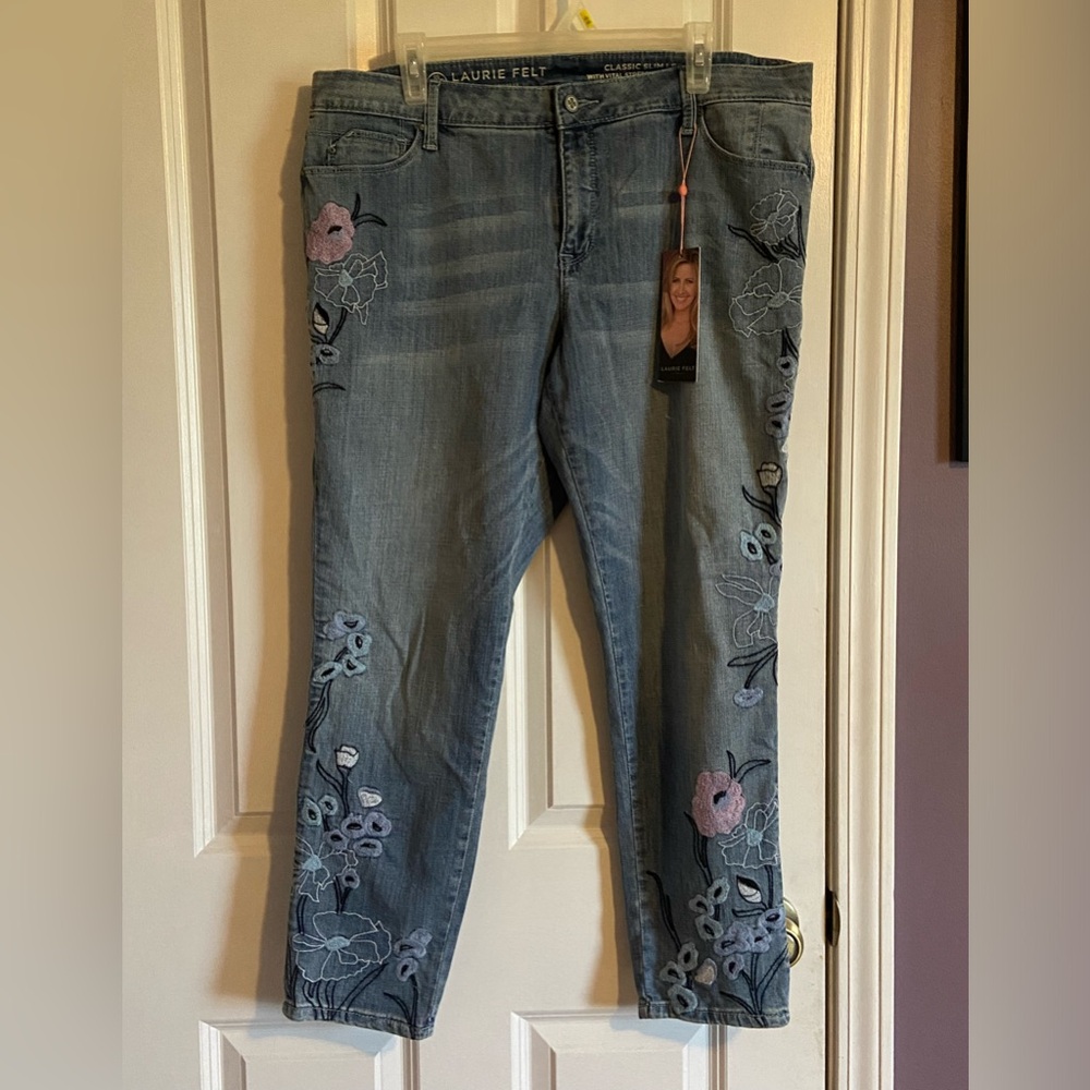 Laurie Felt Embroidered Jeans
